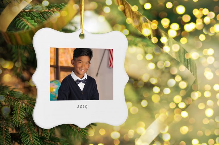 Celebrate senior year milestones with Prestige Photography by Lifetouch